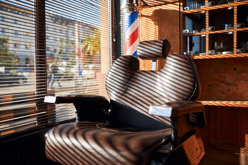 Interior de Proposer Barber en San Cortez